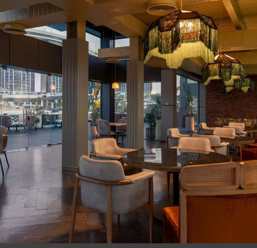 Donna De La Mer — Seafood House — photo 26