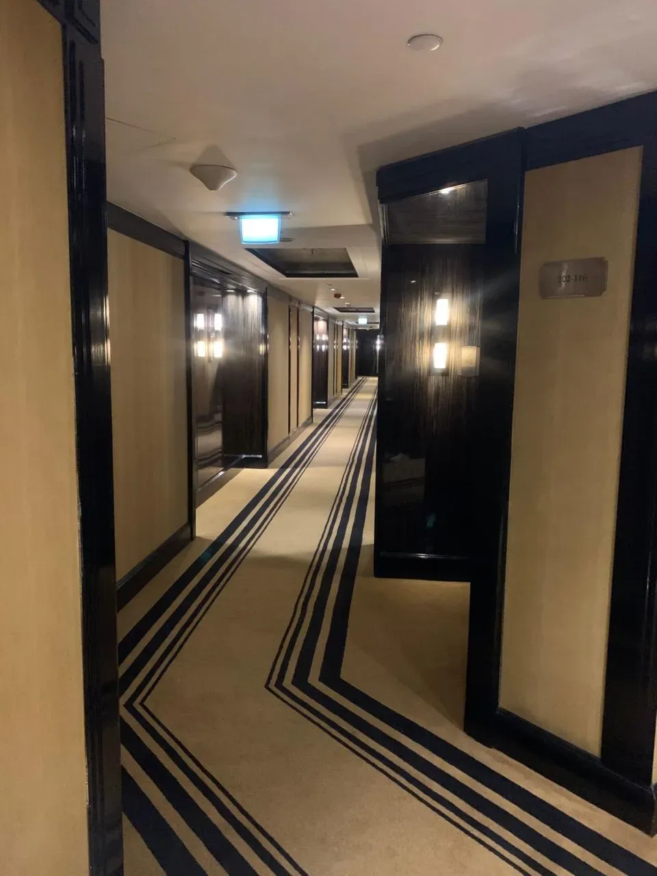 Fairmont — Hotel Interiors — photo 26