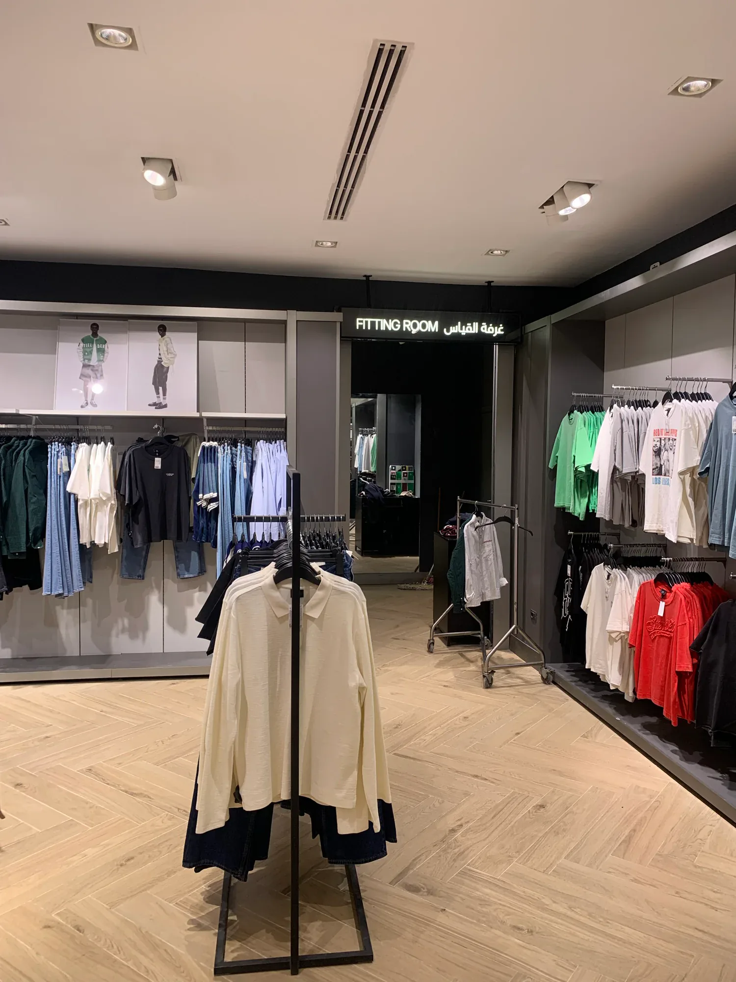 H&M — Retail Store — photo 18