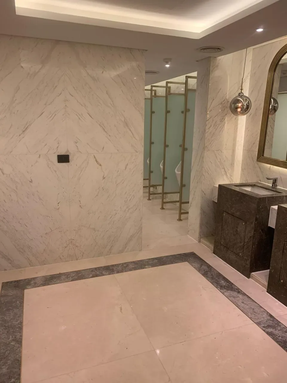 InterContinental — Marble Washrooms — photo 10