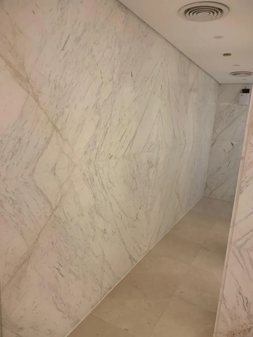 InterContinental — Marble Washrooms — photo 14