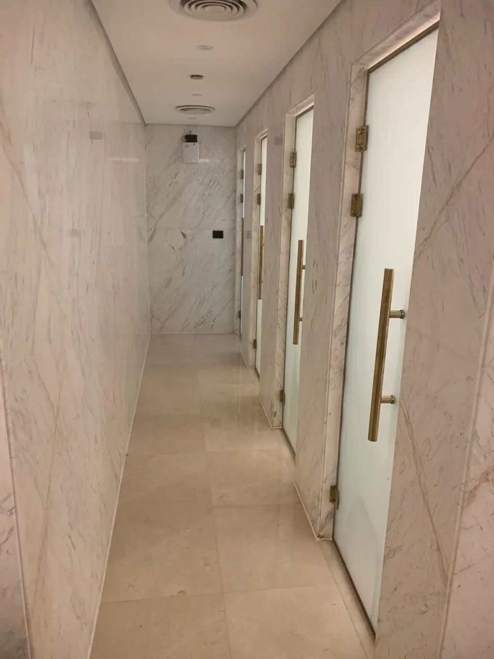 InterContinental — Marble Washrooms — photo 15