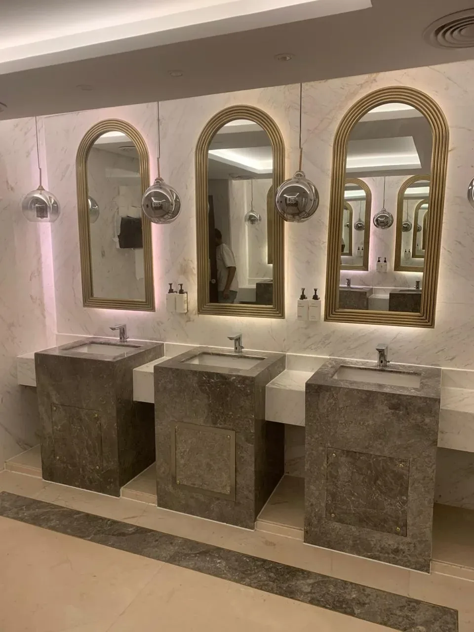 InterContinental — Marble Washrooms — photo 16