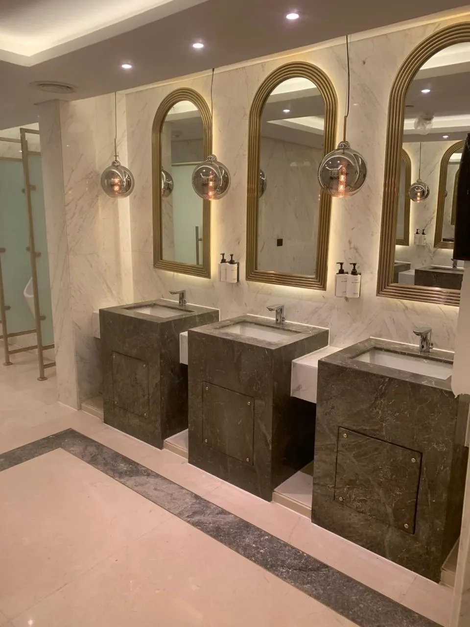 InterContinental — Marble Washrooms — photo 19