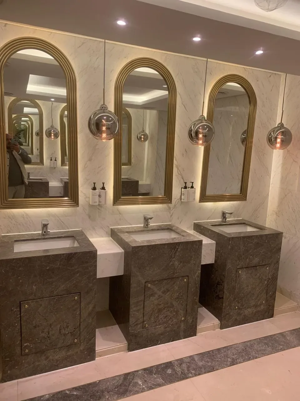 InterContinental — Marble Washrooms — photo 3