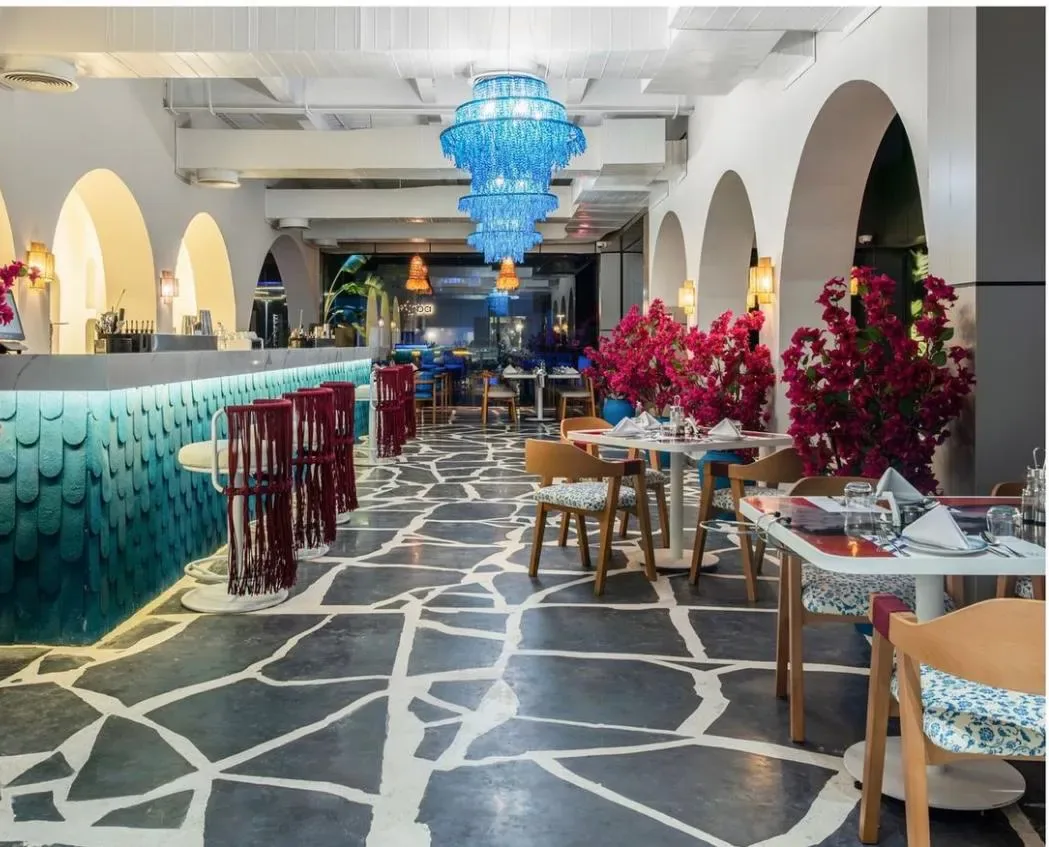 Intro — Waterfront Restaurant — photo 24