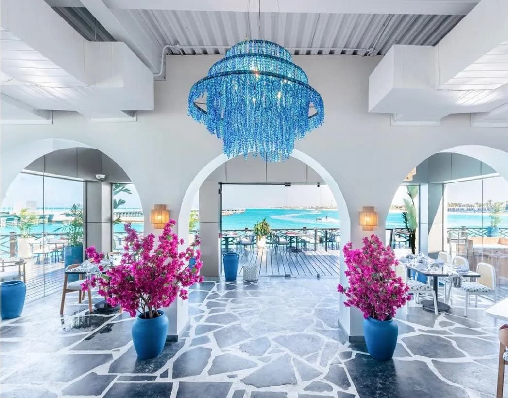 Intro — Waterfront Restaurant — photo 25
