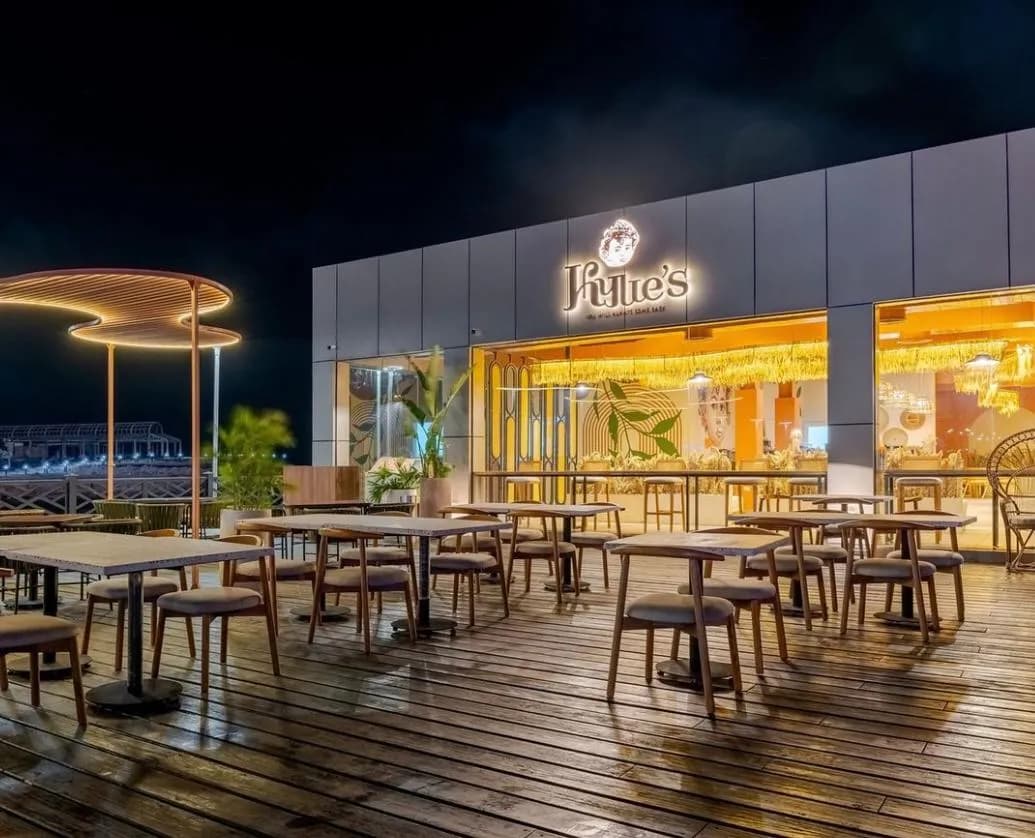 Kylie's — Beachfront Restaurant & Bar — photo 10