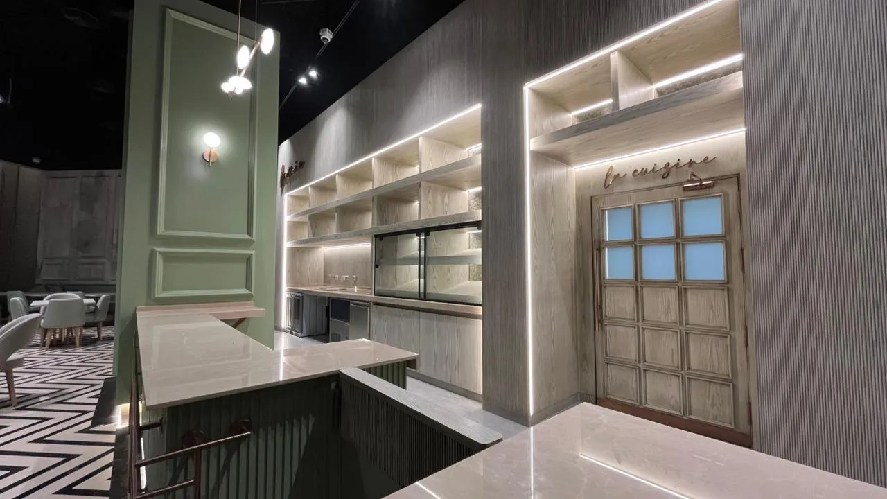 La Mie — Bakery & Café — photo 13