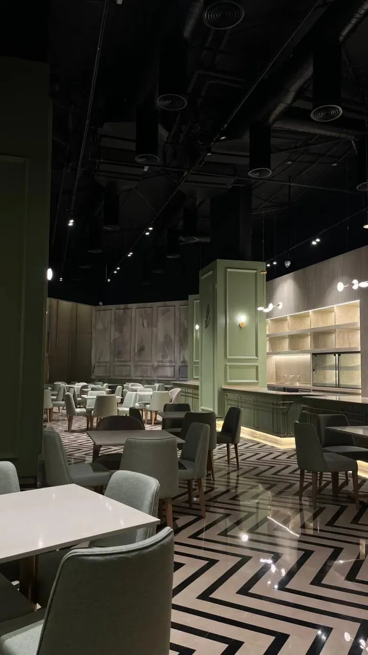 La Mie — Bakery & Café — photo 22