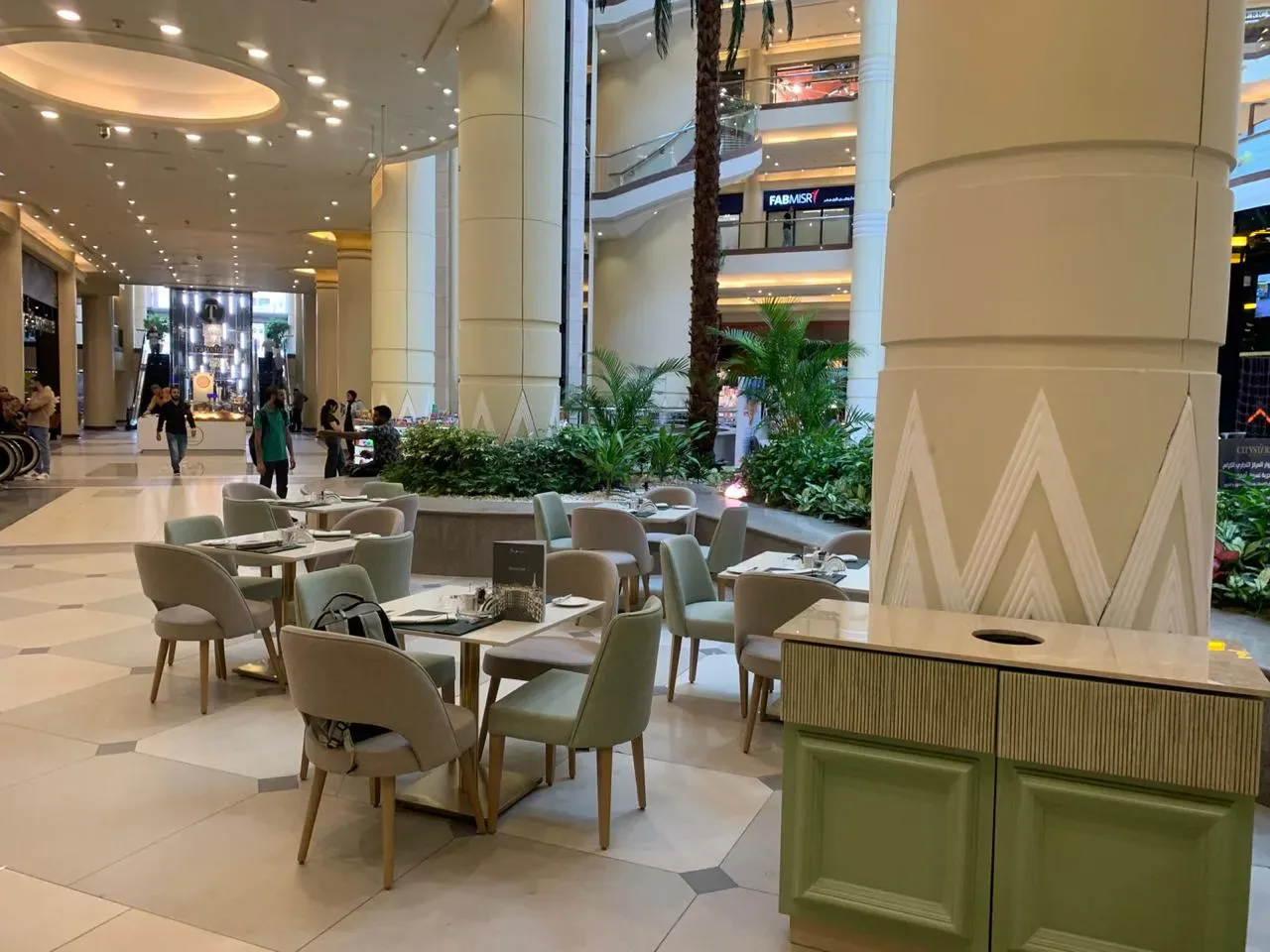 La Mie — Bakery & Café — photo 42