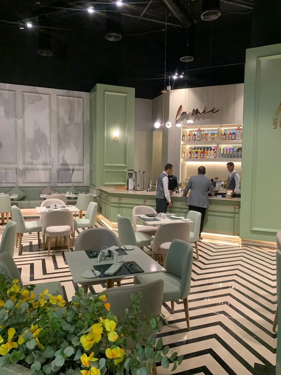 La Mie — Bakery & Café — photo 52