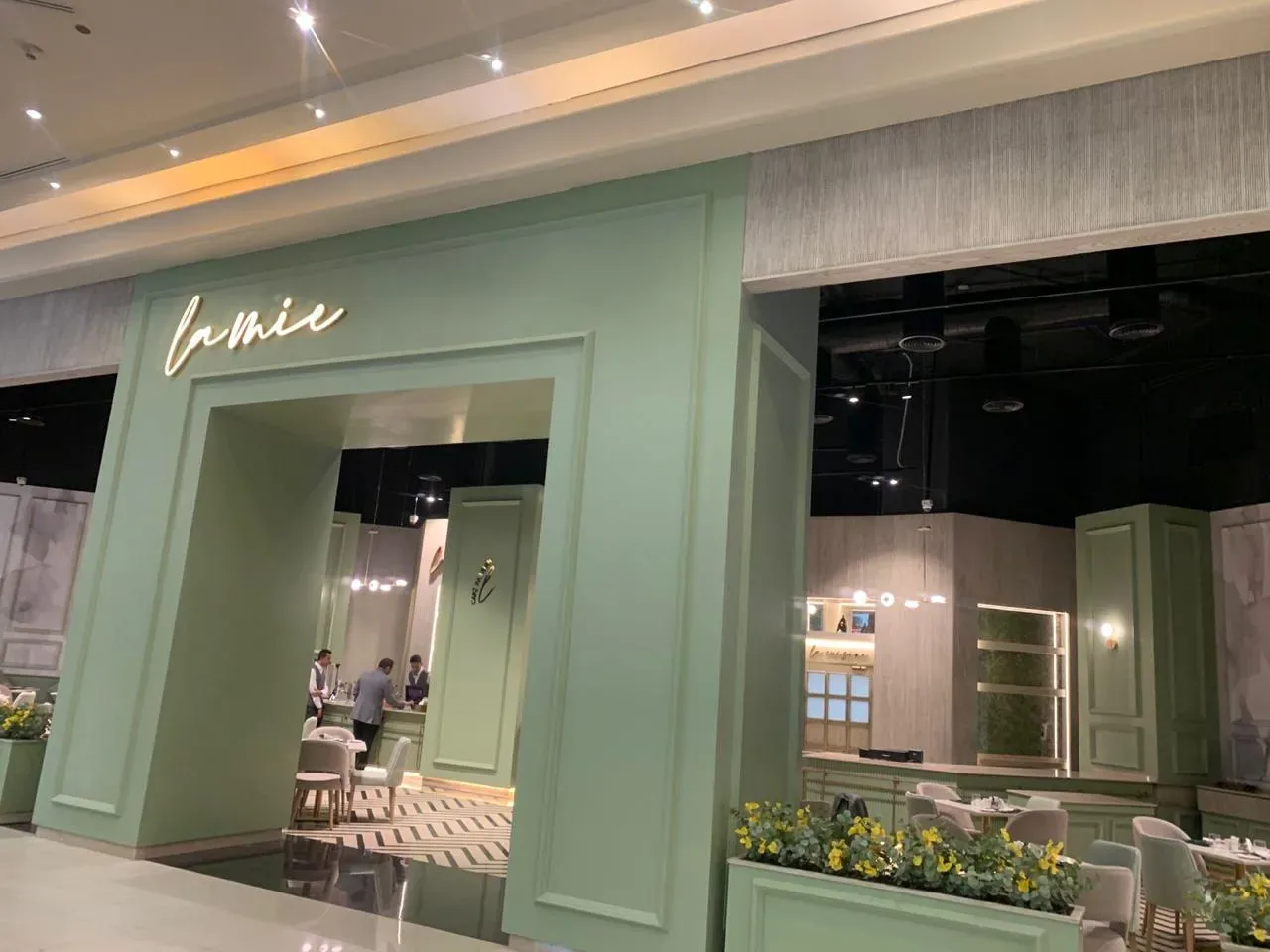 La Mie — Bakery & Café — photo 55