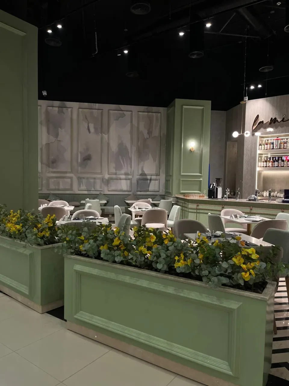La Mie — Bakery & Café — photo 83