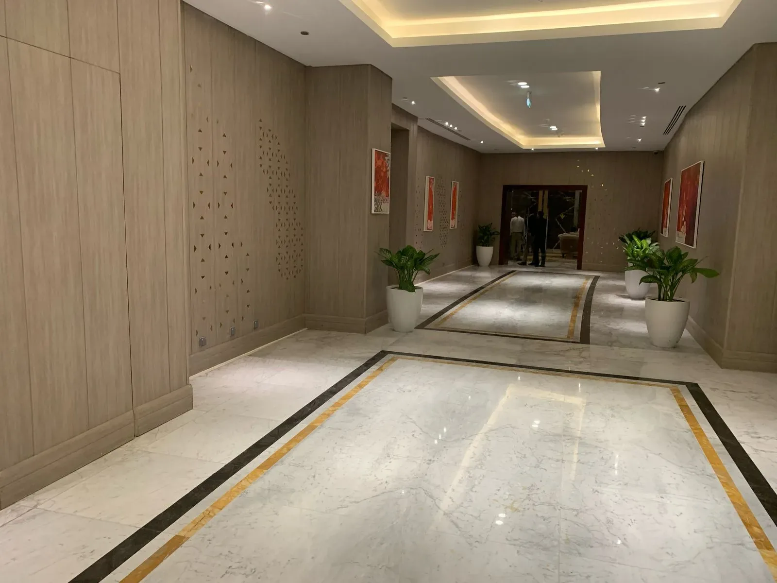 The Tunnel — Immersive Walkway — photo 30