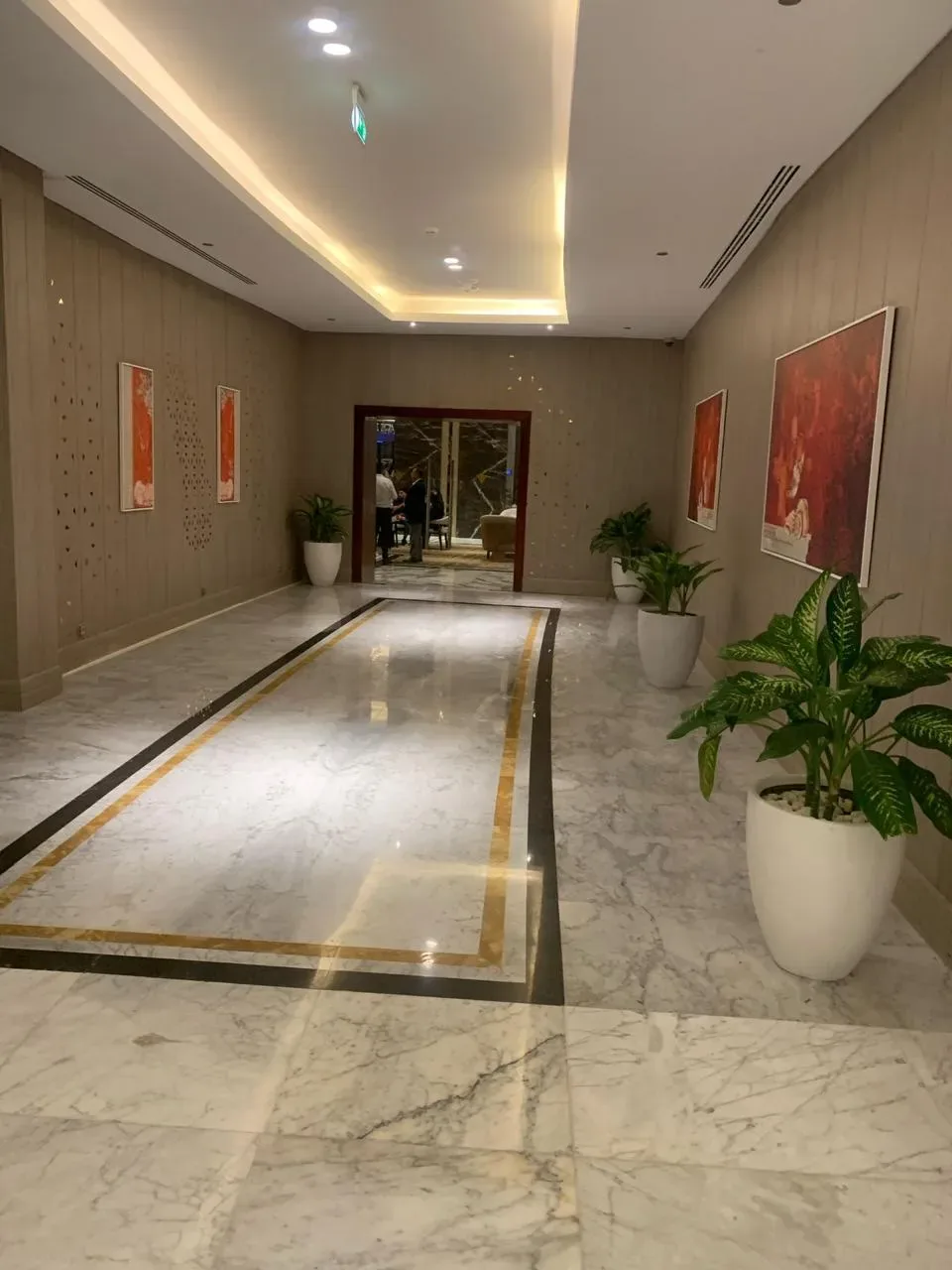 The Tunnel — Immersive Walkway — photo 32