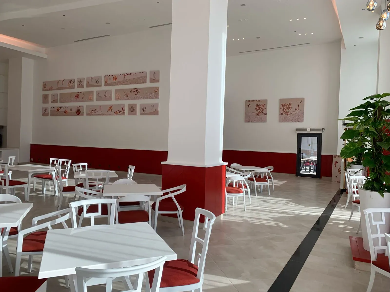 Veranda — Lounge & Terrace — photo 19