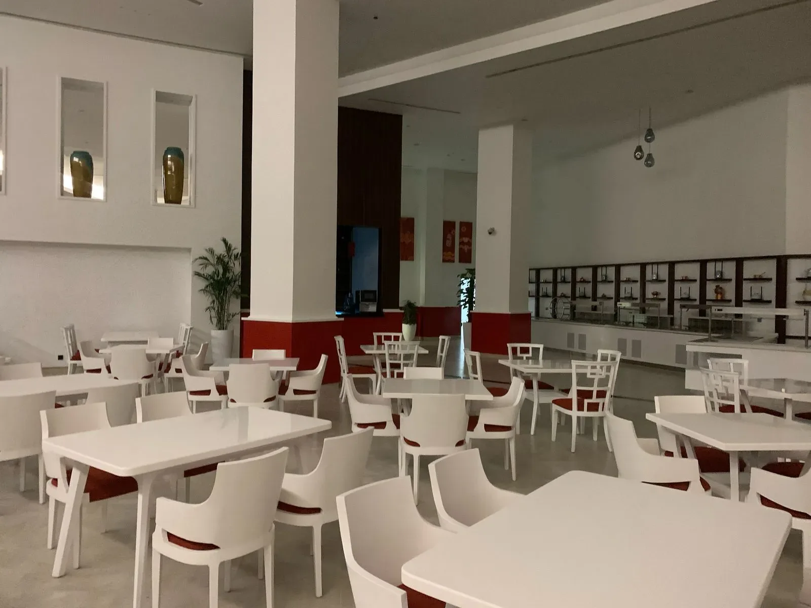 Veranda — Lounge & Terrace — photo 29