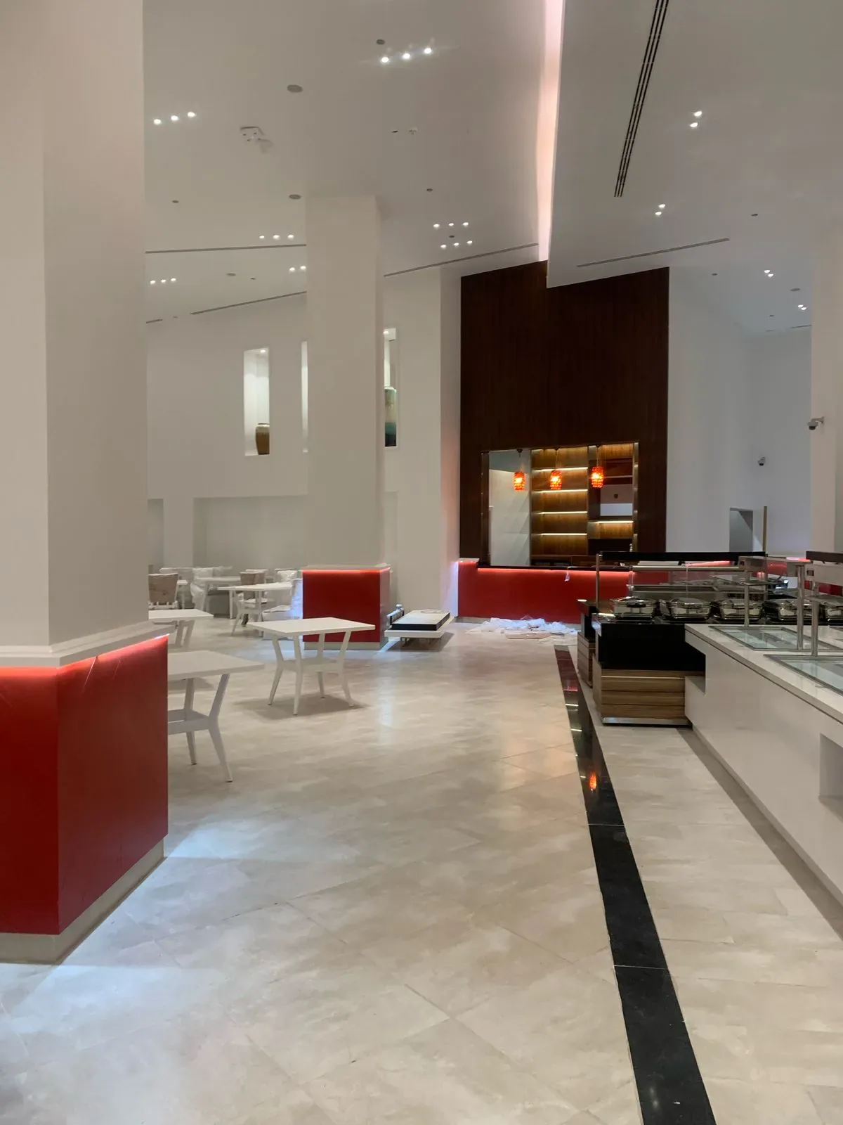Veranda — Lounge & Terrace — photo 4